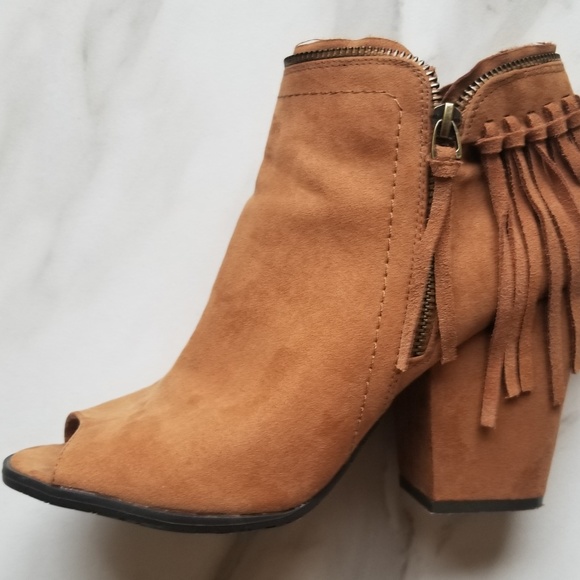 Dolce Vita Cognac Sue Fringe Ankle Booties, Sz 9.5 - Picture 6 of 8